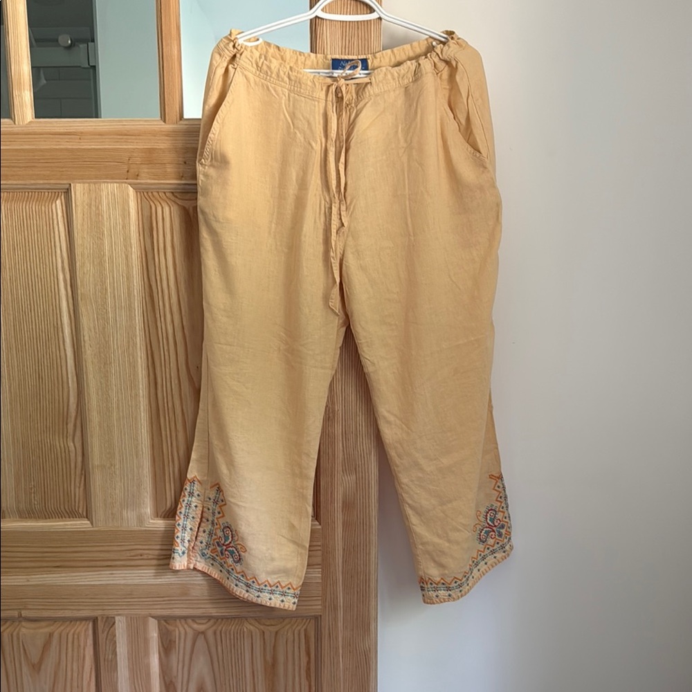 Natural Reflections Yellow Capris with Embroidered Hem